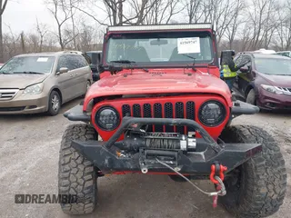 2002 Jeep Wrangler X z VIN 1J4FA39S52P708519, wystawiony jako IAAI lot #41569747 z przebiegiem 219 168 mil mil oraz . Historia ofert i sprzedaży dostępna na DreamBid. Obrazek 12.