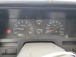 1993 Nissan Trucks 2WD with VIN 1N6SD11SXPC320628, listed as a Copart auction lot 44580255 with 294,222 mi miles and Salvage Title. Bid and sale history available at carsss.com. Image 9.