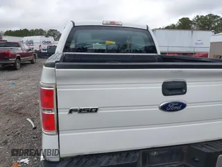 2013 Ford F-150 XL z VIN 1FTFW1EF1DFA01110, wystawiony jako IAAI lot #41729288 z przebiegiem 257 963 mil mil oraz . Historia ofert i sprzedaży dostępna na DreamBid. Obrazek 6.