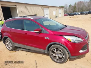 2013 Ford Escape Titanium with VIN 1FMCU0J93DUB43923, listed as a IAAI auction lot 41798566 with 109,351 mi miles. Bid and sale history available at carsss.com. Image 14.