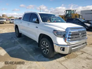 2021 Toyota Tundra Platinum z VIN 5TFAY5F19MX976852, wystawiony jako Copart lot #44753245 z przebiegiem 48 695 mil mil oraz Szkoda całkowita • Salvage title. Historia ofert i sprzedaży dostępna na DreamBid. Obrazek 11.