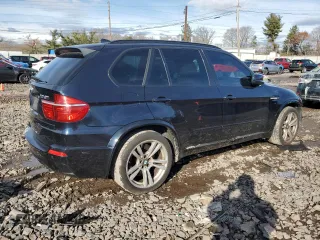 2012 BMW X5 M with VIN 5YMGY0C55CLK27483, listed as a Copart auction lot 85232104 with 116,338 mi miles and Salvage Title. Bid and sale history available at carsss.com. Image 3.