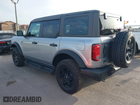 2024 Ford Bronco Black Diamond with VIN 1FMDE1BH5RLB38488, listed as a IAAI auction lot 42650965 with 944 mi miles and . Bid and sale history available at DreamBid. Image 3.