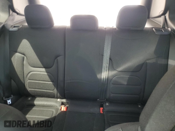 2020 Jeep Renegade Latitude with VIN ZACNJABB9LPL25409, listed as a Copart auction lot 53675525 with 82,702 mi miles and Salvage Title. Bid and sale history available at carsss.com. Image 10.