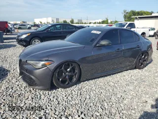 2018 Alfa Romeo Giulia Ti Sport с VIN ZARFAECN2J7597825, выставлен на аукционе Copart как лот 64125035 с пробегом 92 565 миль миль и Чистый • Clean title. История ставок и продаж доступна на DreamBid. Изображение 1.