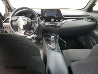 2018 Toyota C-HR XLE z VIN NMTKHMBX2JR036806, wystawiony jako Copart lot #53466255 z przebiegiem 66 915 mil mil oraz Szkoda całkowita • Salvage title. Historia ofert i sprzedaży dostępna na DreamBid. Obrazek 8.