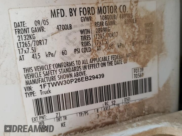 2006 Ford F-350 with VIN 1FTWW30P26EB29439, listed as a Copart auction lot 82498314 with Not provided miles and Salvage title. Bid and sale history available at DreamBid. Image 12.