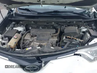 2018 Toyota RAV4 XLE z VIN JTMWFREV2JJ739366, wystawiony jako IAAI lot #42270427 z przebiegiem 112 558 mil mil oraz . Historia ofert i sprzedaży dostępna na DreamBid. Obrazek 10.