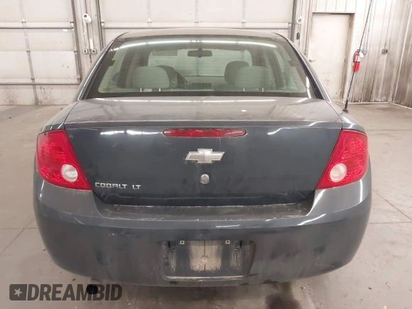 2008 Chevrolet Cobalt LT z VIN 1G1AL58F887186089, wystawiony jako IAAI lot #42192295 z przebiegiem 136 910 mil mil oraz . Historia ofert i sprzedaży dostępna na DreamBid. Obrazek 17.