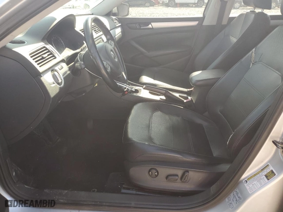 2013 Volkswagen Passat SE w/Sunroof with VIN 1VWBH7A34DC133607, listed as a Copart auction lot 52861835 with 122,981 mi miles and Clean Title. Bid and sale history available at carsss.com. Image 7.
