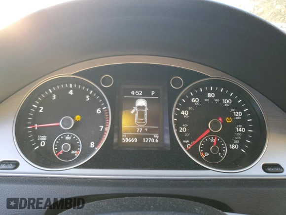 2014 Volkswagen CC R-Line with VIN WVWBP7AN5EE534273, listed as a Copart auction lot 81482754 with 50,669 mi miles and Salvage Title. Bid and sale history available at carsss.com. Image 9.