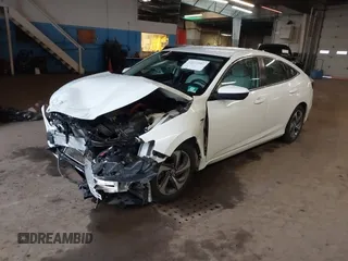 2019 Honda Insight EX z VIN 19XZE4F52KE004774, wystawiony jako IAAI lot #41855502 z przebiegiem 114 797 mil mil oraz . Historia ofert i sprzedaży dostępna na DreamBid. Obrazek 2.
