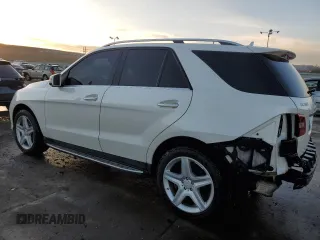 2013 Mercedes-Benz M 550 with VIN 4JGDA7DB8DA200333, listed as a Copart auction lot 85099484 with 204,839 mi miles and Salvage title. Bid and sale history available at DreamBid. Image 2.