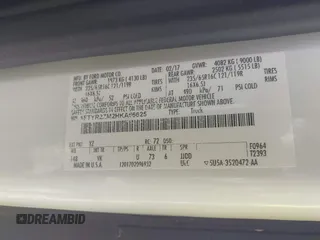 2017 Ford Transit Cargo with VIN 1FTYR2ZM2HKA66625, listed as a IAAI auction lot 39471466 with 125,200 mi miles. Bid and sale history available at carsss.com. Image 9.