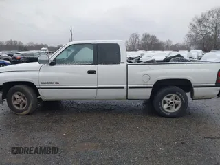 1997 Dodge 1500 with VIN 3B7HC13Y8VG787591, listed as a IAAI auction lot 41493641 with 281,506 mi miles and . Bid and sale history available at DreamBid. Image 15.