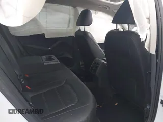 2016 Volkswagen Passat SE z VIN 1VWBS7A31GC018050, wystawiony jako IAAI lot #42226752 z przebiegiem 123 610 mil mil oraz . Historia ofert i sprzedaży dostępna na DreamBid. Obrazek 8.