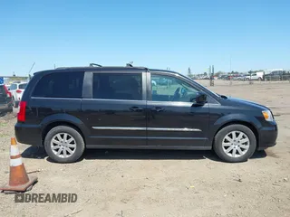 2016 Chrysler Town & Country Touring with VIN 2C4RC1BG5GR230356, listed as a IAAI auction lot 41993002 with 153,821 mi miles. Bid and sale history available at carsss.com. Image 13.