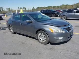 2015 Nissan Altima 2.5 S with VIN 1N4AL3AP9FN307211, listed as a IAAI auction lot 41864285 with 114,888 mi miles. Bid and sale history available at carsss.com. Image 1.