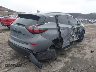 2023 Nissan Murano SV z VIN 5N1AZ2BS2PC106569, wystawiony jako IAAI lot #41506051 z przebiegiem 11 926 mil mil oraz . Historia ofert i sprzedaży dostępna na DreamBid. Obrazek 4.