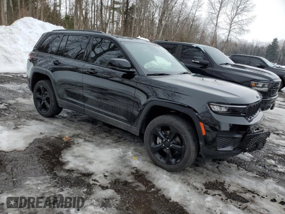 2024 Jeep Grand Cherokee Laredo X with VIN 1C4RJHAG2RC250351, listed as a Copart auction lot 45589205 with 1,177 mi miles and Salvage Title. Bid and sale history available at carsss.com. Image 4.