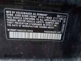 2012 Volkswagen CC R-Line z VIN WVWMP7AN0CE519492, wystawiony jako Copart lot #79173404 z przebiegiem 96 123 mil mil oraz Nie do naprawy • Non repairable. Historia ofert i sprzedaży dostępna na DreamBid. Obrazek 12.