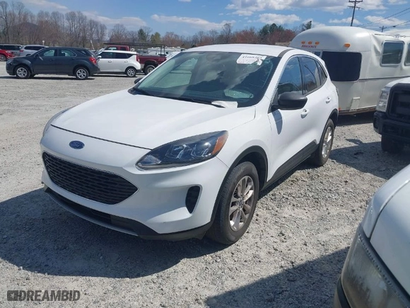 2022 Ford Escape SE with VIN 1FMCU9G68NUA16331, listed as a IAAI auction lot 41668205 with NaN miles. Bid and sale history available at carsss.com. Image 2.