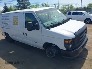 2012 Ford Econoline Cargo Commercial z VIN 1FTNE1EW6CDB34101, wystawiony jako IAAI lot #42098945 z przebiegiem 147 404 mil mil oraz . Historia ofert i sprzedaży dostępna na DreamBid. Obrazek 1.