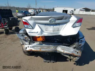 2012 Mazda Mazda6 i Touring with VIN 1YVHZ8DH1C5M42553, listed as a IAAI auction lot 41672669 with 165,823 mi miles. Bid and sale history available at carsss.com. Image 17.