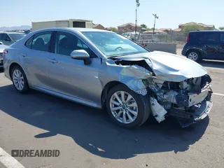 2019 Toyota Camry LE z VIN 4T1B11HK4KU279316, wystawiony jako IAAI lot #42478362 z przebiegiem 32 729 mil mil oraz . Historia ofert i sprzedaży dostępna na DreamBid. Obrazek 1.