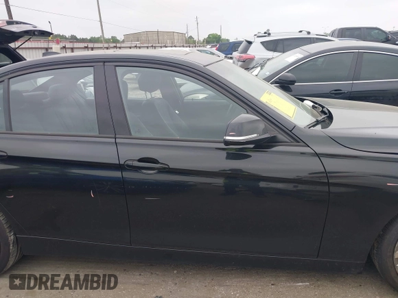 2013 BMW 3 Series 328i with VIN WBA3C1C58DF441909, listed as a IAAI auction lot 41915194 with 161,689 mi miles and . Bid and sale history available at carsss.com. Image 12.