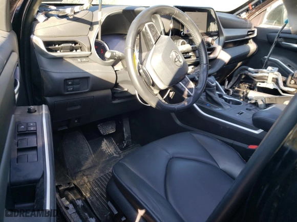 2023 Toyota Highlander Hybrid XLE with VIN 5TDKBRCH6PS579267, listed as a Copart auction lot 50688165 with 49,842 mi miles and Salvage Title. Bid and sale history available at carsss.com. Image 8.