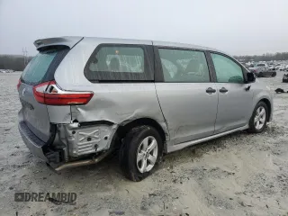 2018 Toyota Sienna L with VIN 5TDZZ3DC0JS926500, listed as a Copart auction lot 45276025 with 185,907 mi miles and Salvage Title. Bid and sale history available at carsss.com. Image 3.