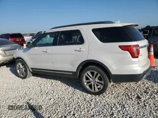 2017 Ford Explorer XLT with VIN 1FM5K7D89HGC31762, listed as a Copart auction lot 51078005 with 162,369 mi miles and Salvage Title. Bid and sale history available at DreamBid. Image 2.