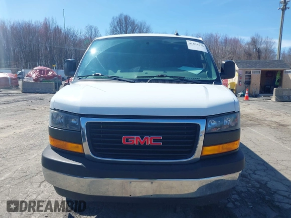 2019 GMC Savana Cargo with VIN 1GTW7AFG2K1366684, listed as a IAAI auction lot 41894616 with 88,788 mi miles. Bid and sale history available at carsss.com. Image 12.