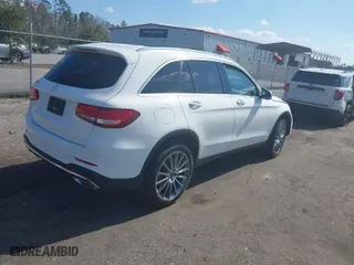 2018 Mercedes-Benz GLC with VIN WDC0G4JB4JV063765, listed as a IAAI auction lot 41520501 with 52,720 mi miles. Bid and sale history available at carsss.com. Image 4.