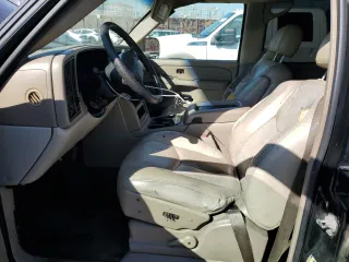 2005 GMC Yukon XL SLT with VIN 1GKEC16Z35J149310, listed as a Copart auction lot 49632265 with 134,419 mi miles and Salvage Title. Bid and sale history available at carsss.com. Image 7.