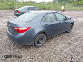 2019 Toyota Corolla L z VIN 2T1BURHE0KC167730, wystawiony jako IAAI lot #42335994 z przebiegiem 89 251 mil mil oraz . Historia ofert i sprzedaży dostępna na DreamBid. Obrazek 4.