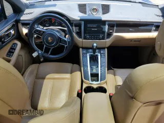 2017 Porsche Macan with VIN WP1AA2A50HLB09445, listed as a Copart auction lot 61902765 with 49,091 mi miles and Salvage title. Bid and sale history available at DreamBid. Image 8.