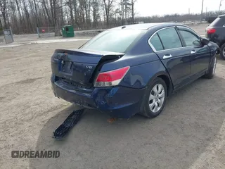 2008 Honda Accord EX-L z VIN 1HGCP36818A016111, wystawiony jako IAAI lot #41619493 z przebiegiem 176 786 mil mil oraz . Historia ofert i sprzedaży dostępna na DreamBid. Obrazek 4.
