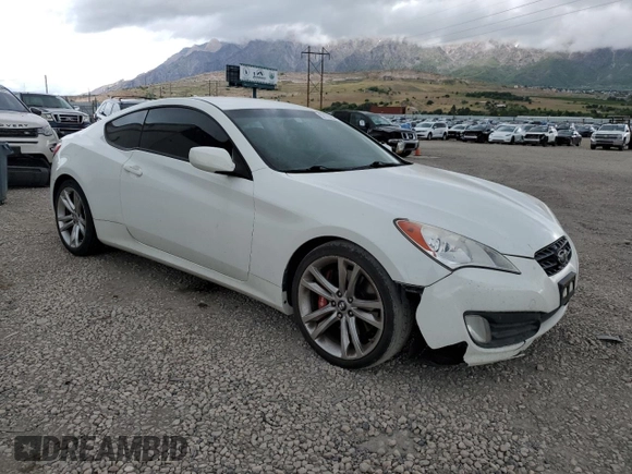 2012 Hyundai Genesis Coupe Grand Touring with VIN KMHHU6KH7CU067717, listed as a Copart auction lot 57170255 with 118,814 mi miles and Clean title. Bid and sale history available at DreamBid. Image 4.