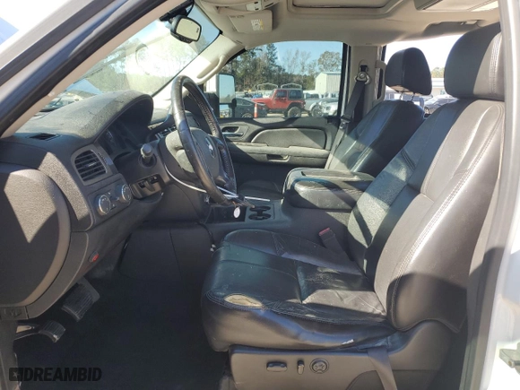 2007 Chevrolet Silverado 1500 LT w/1LT with VIN 2GCEK13M671550709, listed as a Copart auction lot 83878094 with 239,712 mi miles and Salvage Title. Bid and sale history available at carsss.com. Image 7.