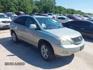 2007 Lexus RX 350 with VIN 2T2HK31UX7C024222, listed as a IAAI auction lot 42245924 with 228,442 mi miles and . Bid and sale history available at DreamBid. Image 1.