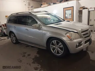 2011 Mercedes-Benz GL-Class GL 350 BlueTEC with VIN 4JGBF2FE2BA632836, listed as a IAAI auction lot 41364284 with 147,668 mi miles. Bid and sale history available at carsss.com. Image 1.