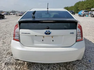 2015 Toyota Prius Four with VIN JTDKN3DU6F0442802, listed as a Copart auction lot 57347725 with 118,420 mi miles and Clean title. Bid and sale history available at DreamBid. Image 6.