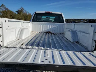 2006 Chevrolet Silverado 1500 Work Truck with VIN 1GCEC14V06E196302, listed as a Copart auction lot 76398124 with 173,966 mi miles and Salvage Title. Bid and sale history available at carsss.com. Image 10.