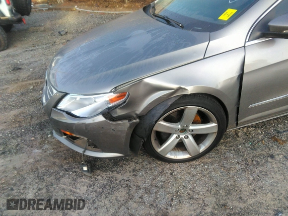 2011 Volkswagen CC Lux Plus z VIN WVWHN7AN7BE700904, wystawiony jako IAAI lot #42114824 z przebiegiem 178 155 mil mil oraz . Historia ofert i sprzedaży dostępna na DreamBid. Obrazek 6.