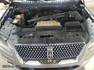 2018 Lincoln Navigator L Reserve with VIN 5LMJJ3LT3JEL08835, listed as a Copart auction lot 69244204 with 83,797 mi miles and Salvage Title. Bid and sale history available at carsss.com. Image 12.