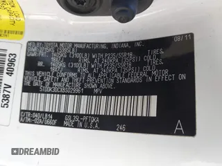 2011 Toyota Sienna XLE with VIN 5TDDK3DCXBS029961, listed as a IAAI auction lot 42228356 with 251,571 mi miles and . Bid and sale history available at DreamBid. Image 9.