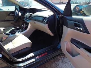 2015 Honda Accord LX with VIN 1HGCR2F35FA259412, listed as a IAAI auction lot 42232186 with 128,670 mi miles and . Bid and sale history available at DreamBid. Image 5.