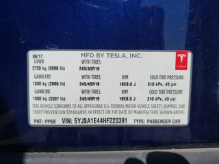 2017 Tesla Model S 100D with VIN 5YJSA1E44HF220391, listed as a IAAI auction lot 37381201 with Not Provided miles and . Bid and sale history available at DreamBid. Image 9.